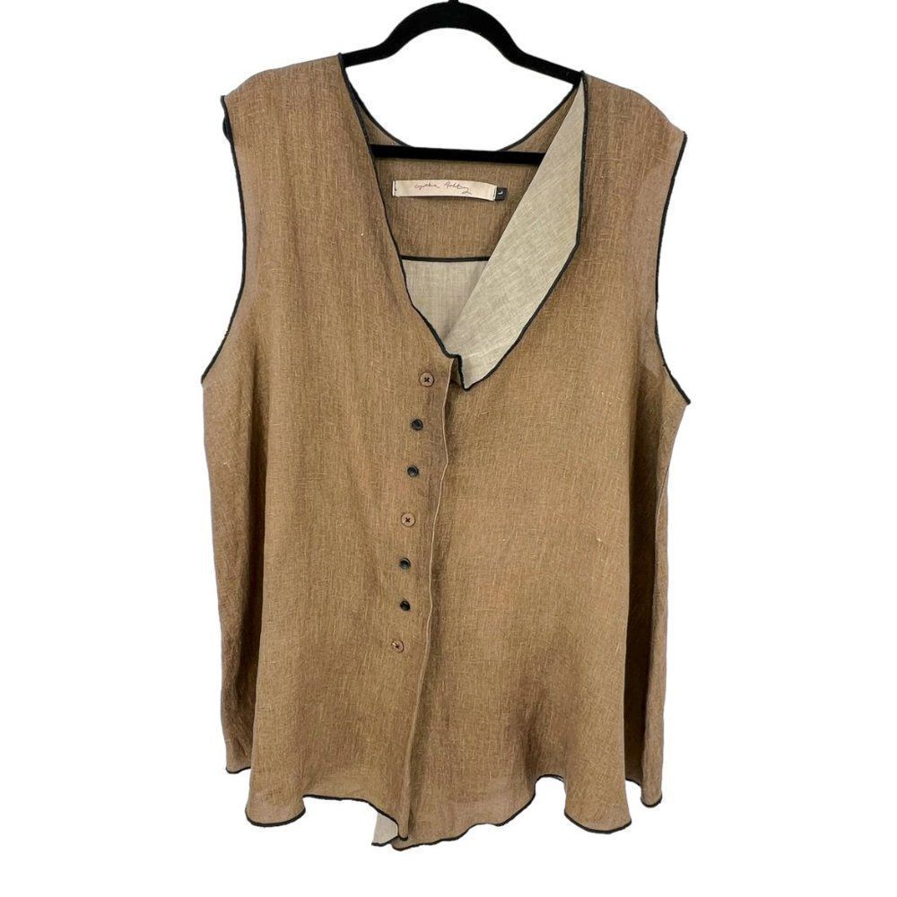 Sleeveless Linen-Blend Button Front Top in Tan